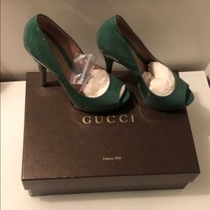 Green Gucci Heels size 7